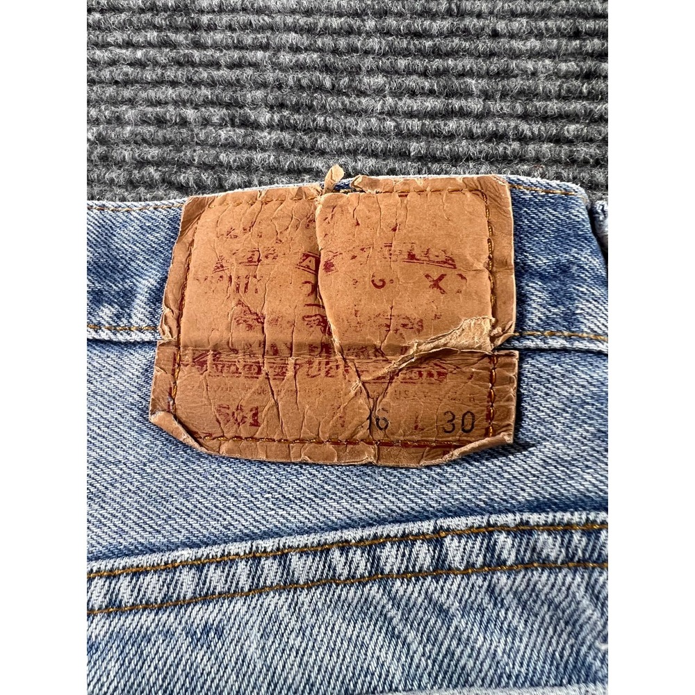 Vintage Levi's 501 Button Fly Jeans Mens 30x30 Light Wash Distressed USA Made - Picture 10 of 16